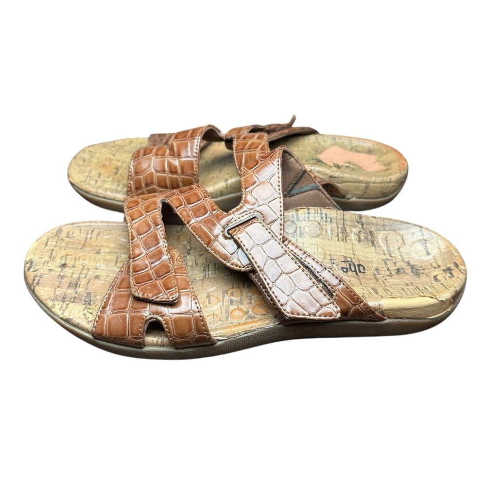 Orthaheel holly brown Snake Skin sandals - Women’s Size US 9 / EU 40